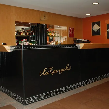 凉棚酒店 格雷扎纳