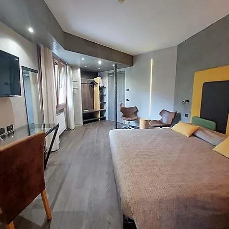 Hotel La Pergola 3*