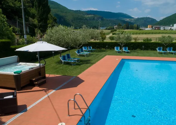 La Pergola Hotel 3*